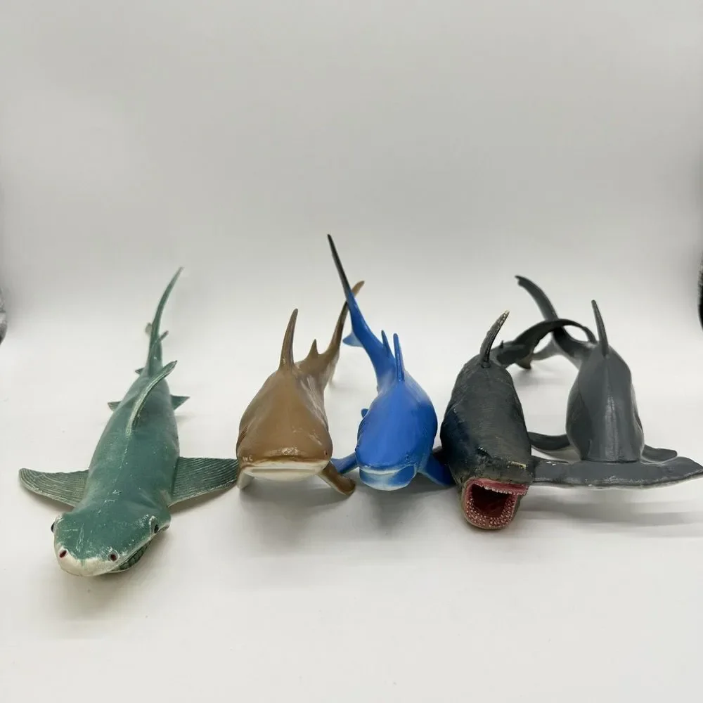 Unbranded Lot Of Large Plastic Sharks Educational Zoo Animals Ocean Life Vintage